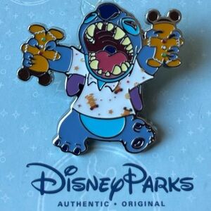 Disney Parks Stitch Attacks Snacks Gingerbread Cookie Mystery Pin